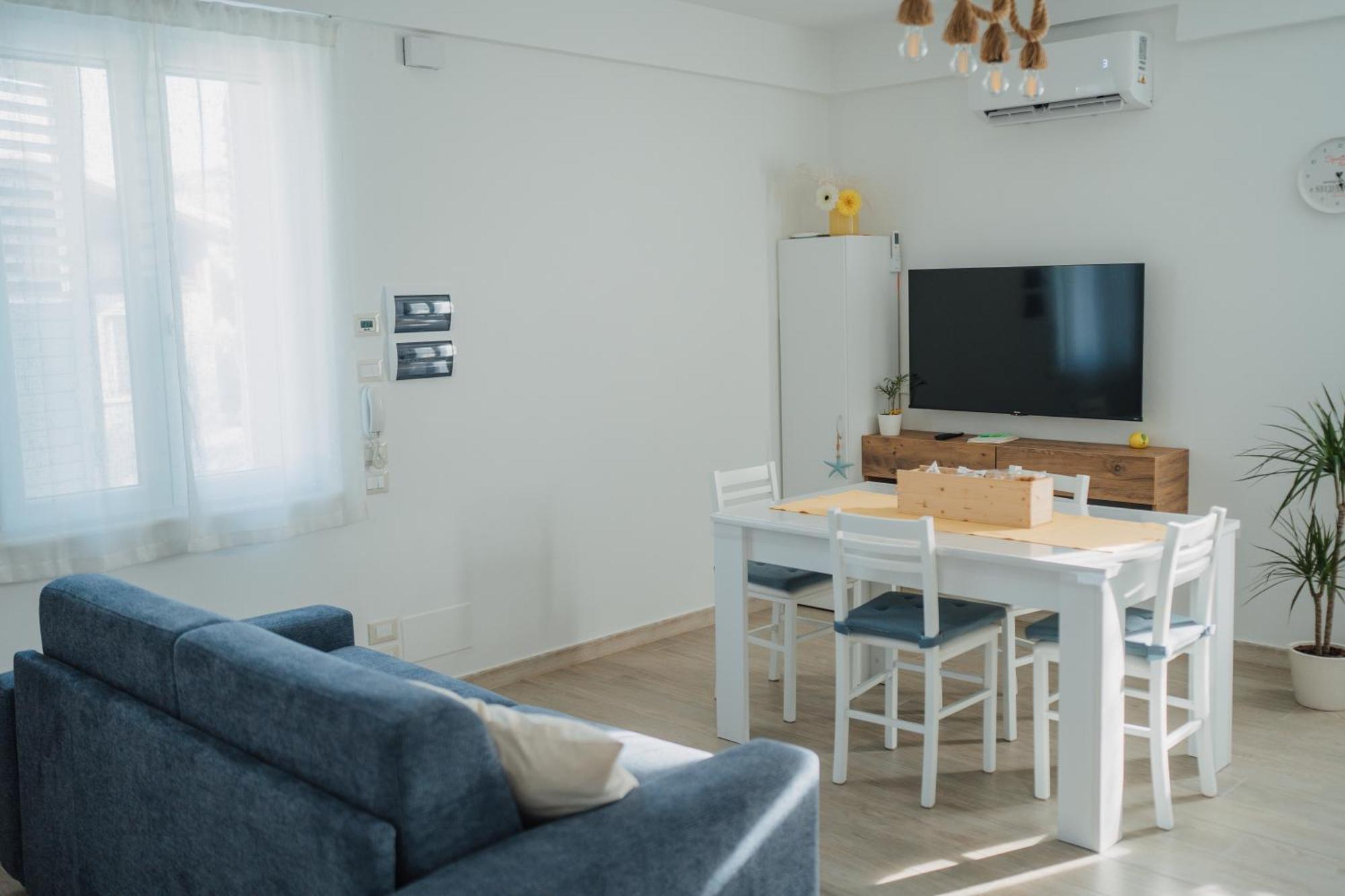Casa Degli Ulivi - Apartment B Porto San Giorgio Buitenkant foto